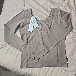 Women's Long Sleeve Top in Taupe